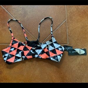 NWT Solé East Bikini Top XS, orange and black